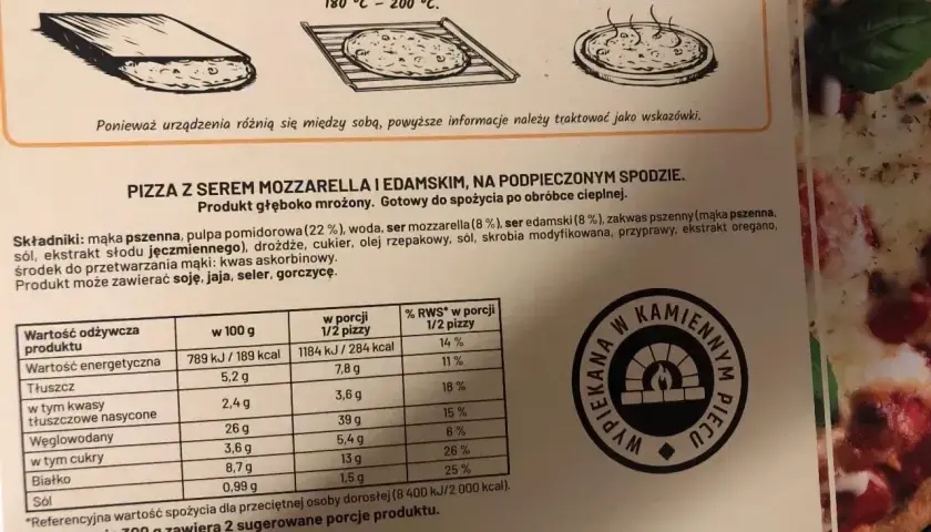 Pizza Guiseppe z serem mozzarella i edamskim, gotowa do pieczenia. Instrukcja przygotowania krok po kroku.